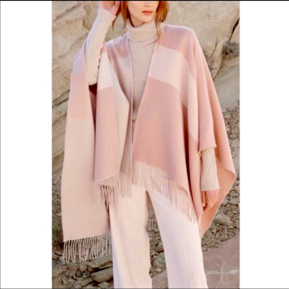 Soia & Kyo Woven Scarfigan with fringe/ NWT